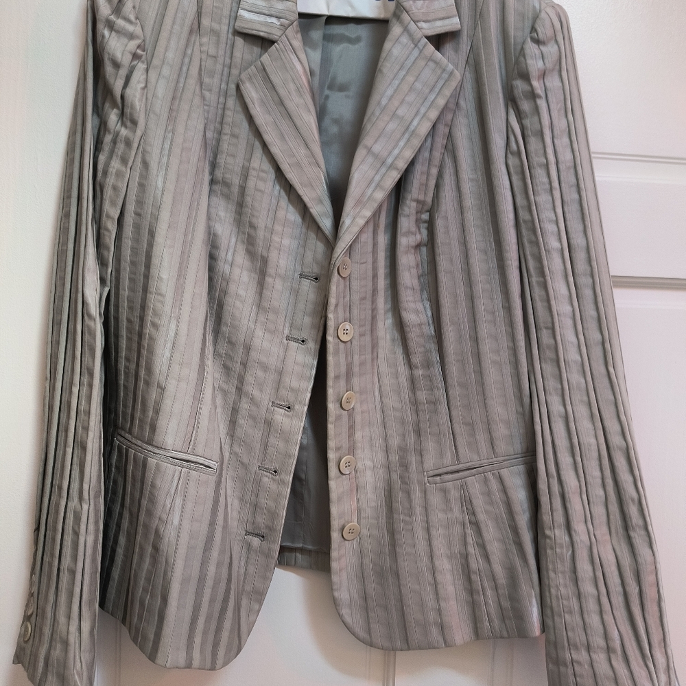 High End Garfield &Marks Striped Gray Blazer